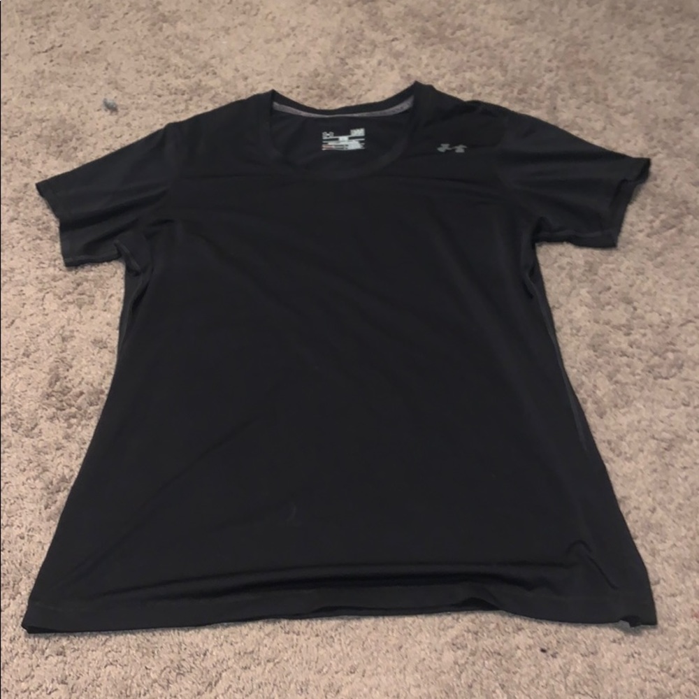 Plain Black Under Armour Athletic Tee
